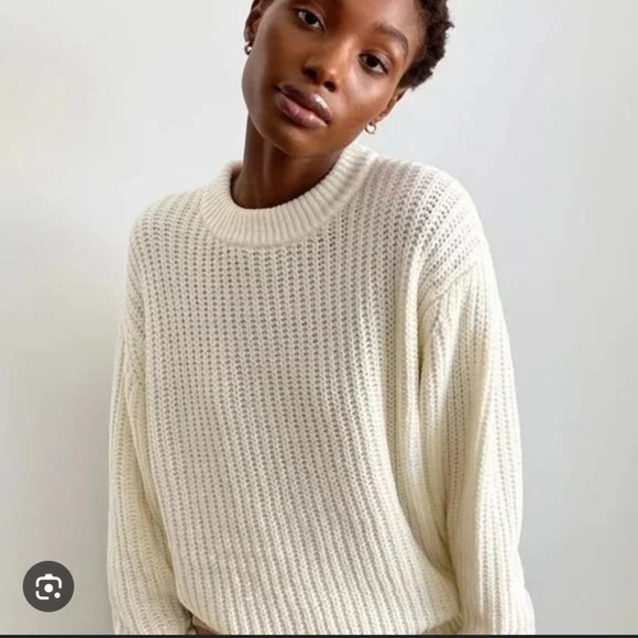 Wilfred Tops - 409-Wilfred Beige Crewneck Sweater